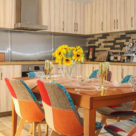 Deluxe Apartment Lanark Luaran gambar